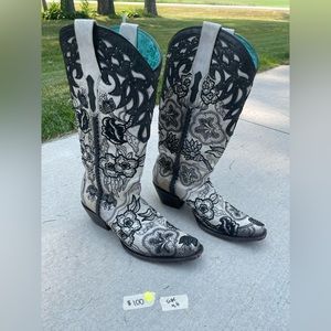 Corral cowboy boots - Woman’s